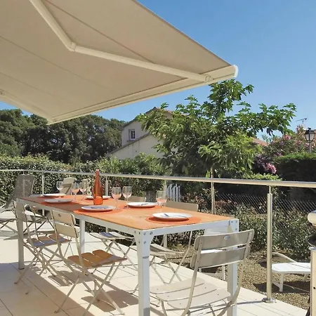 3 Bedroom Gorgeous Home In Prunete Semesterbostad