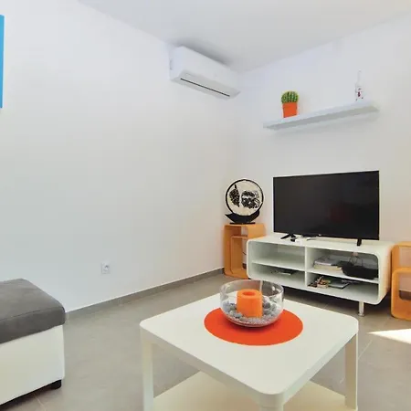 Holiday home In With Kitchenette *