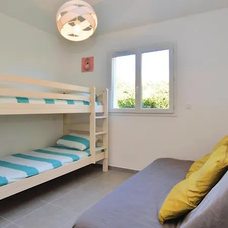 In With Kitchenette