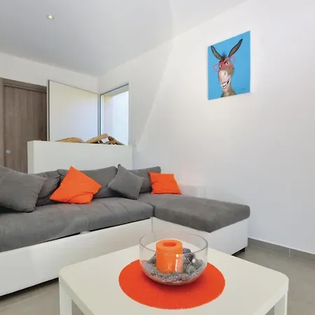In With Kitchenette Holiday home *